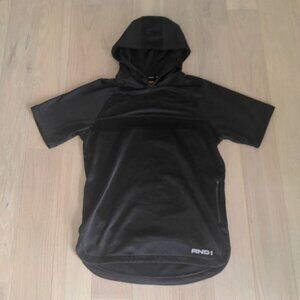AND1 Sweater Mens Black Sport Short Sleeve Hood Hooded Hem Size S